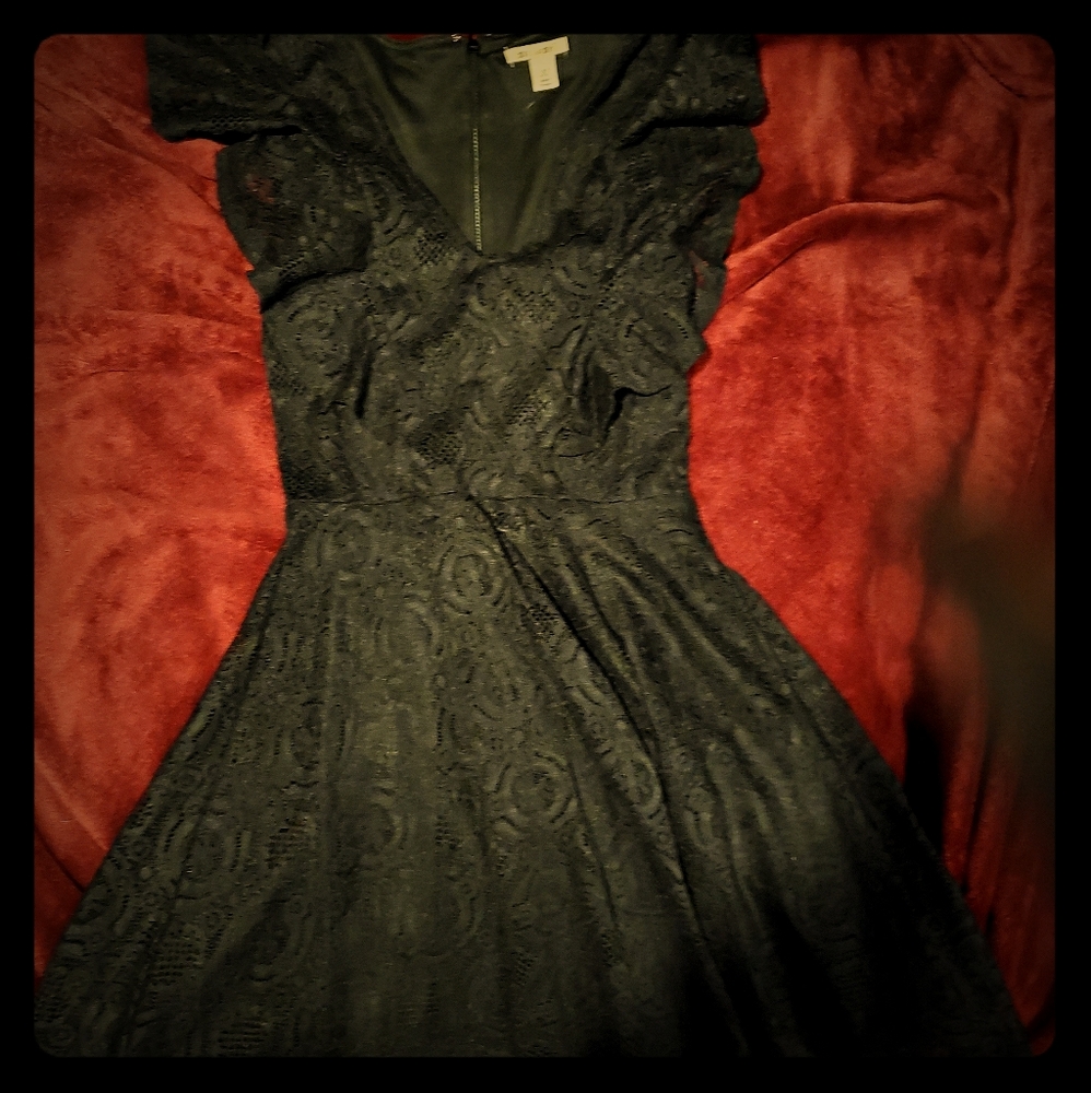 Black Ruffle V Neck Dress